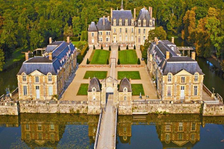 Le Cocoon D'Annabelle - Jolie Maison Avec Jeux Et Grand Jardin Pierrefitte-sur-Sauldre Екстериор снимка